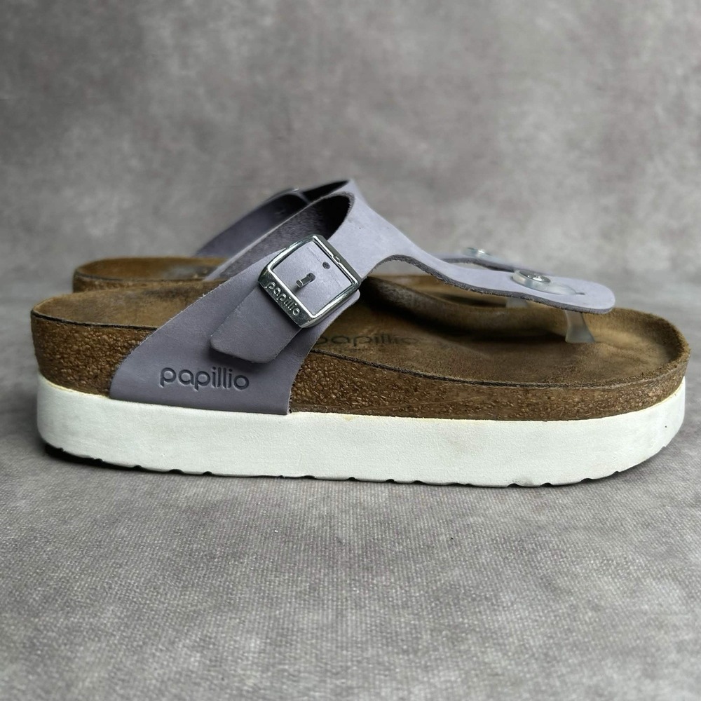 Papillio Birkenstock Gizeh Sandals Womens Size 6 Purple Leather Platform Buckle